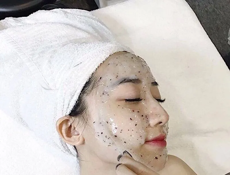 Mặt nạ collagen sinh học đắp đêm mang lại làn da căng bóng và rạng rỡ sau giấc ngủ