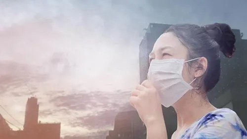 Các tác nhân ngoại cảnh đóng vai trò lớn trong việc gia tăng áp lực lên làn da