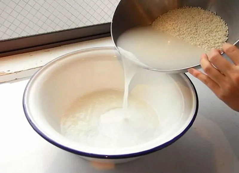 Nước vo gạo lên men là bí quyết làm đẹp tự nhiên an toàn và hiệu quả