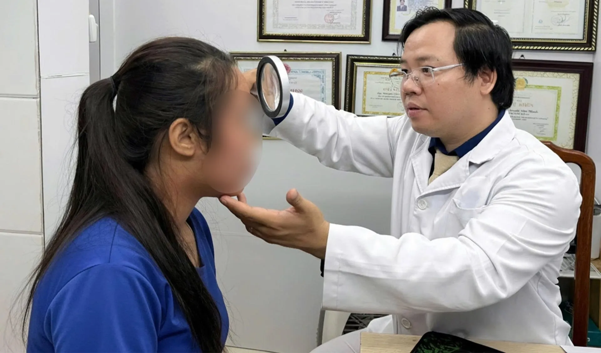 Làn da có thể trở nên nhạy cảm và phản ứng tiêu cực khi phải tiếp nhận quá nhiều sản phẩm cùng lúc
