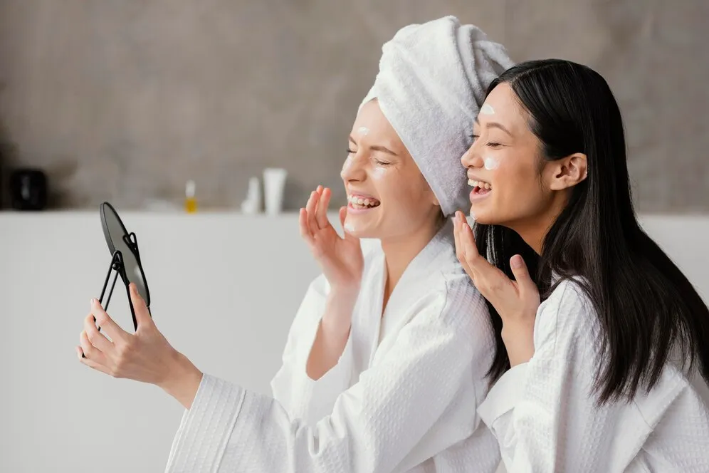 Sự giao thoa giữa hệ thần kinh và vẻ đẹp làn da trong kỷ nguyên Neurocosmetics