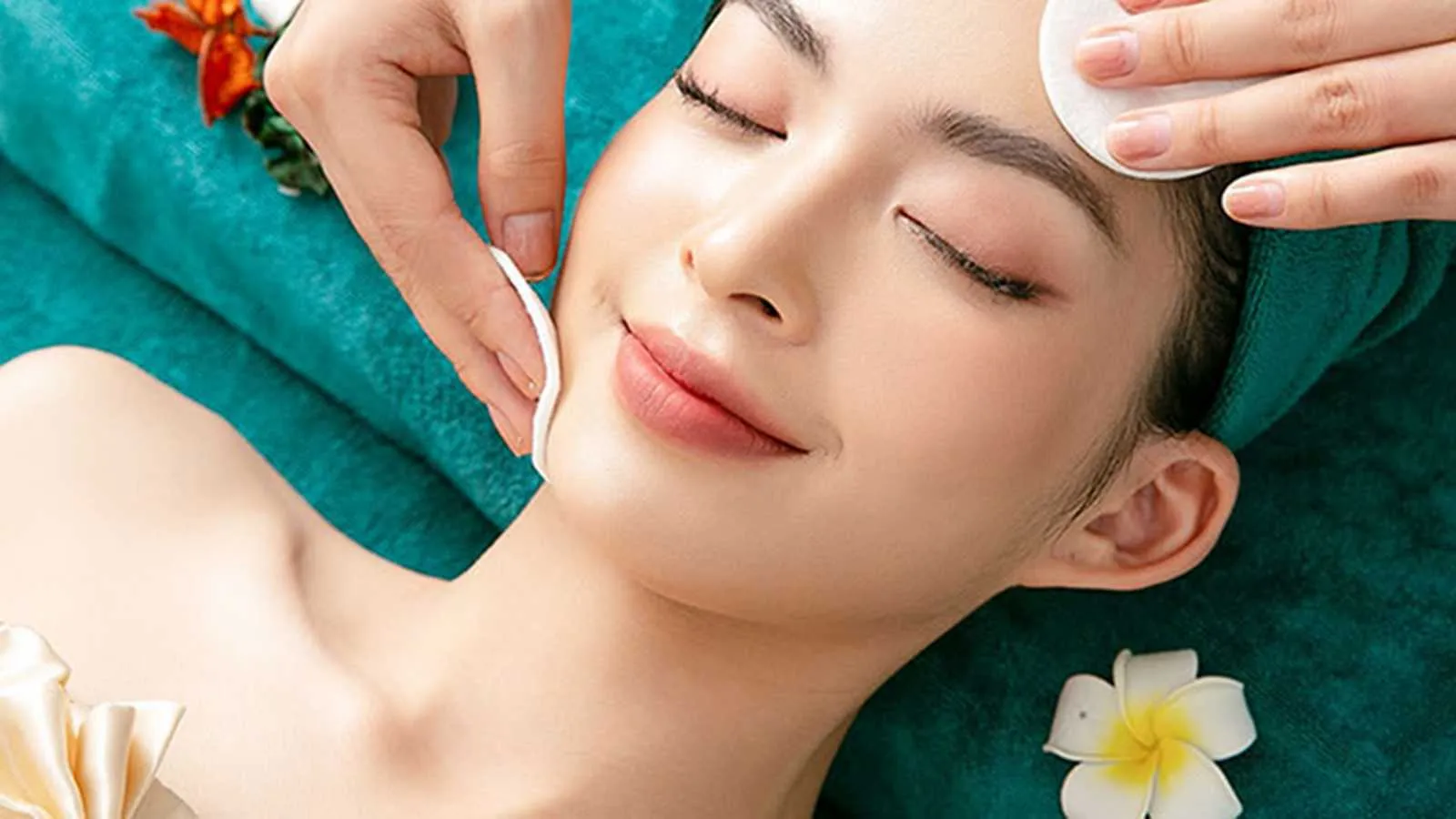 Skincare chữa lành là sự kết hợp hoàn hảo giữa chăm sóc sắc đẹp và nuôi dưỡng tâm hồn