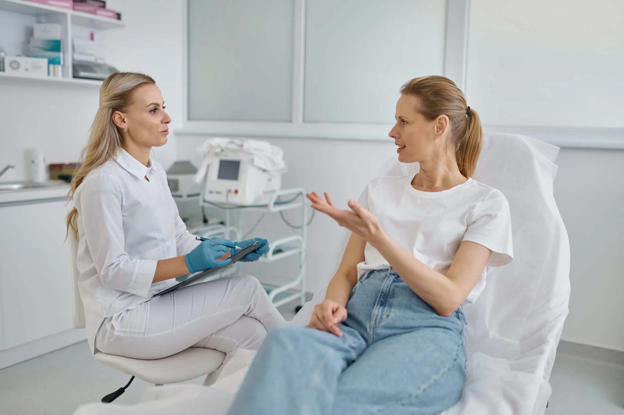 Luôn tham khảo ý kiến bác sĩ nếu có bất kỳ dấu hiệu bất thường nào sau khi tiêm Meso